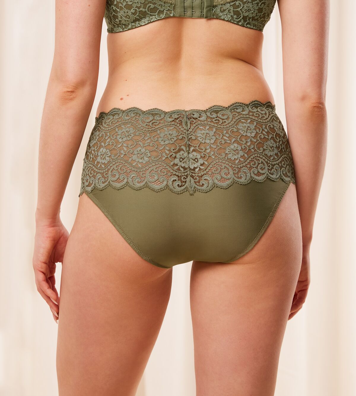 أموريت ماكسي