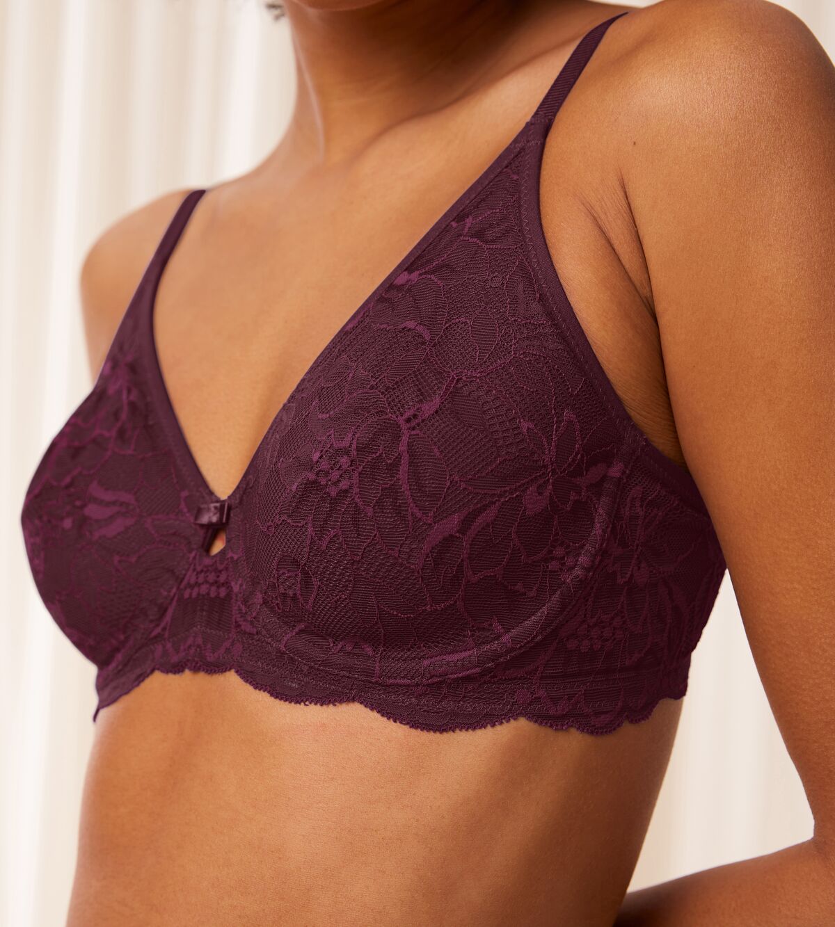 Amourette Charm T W02