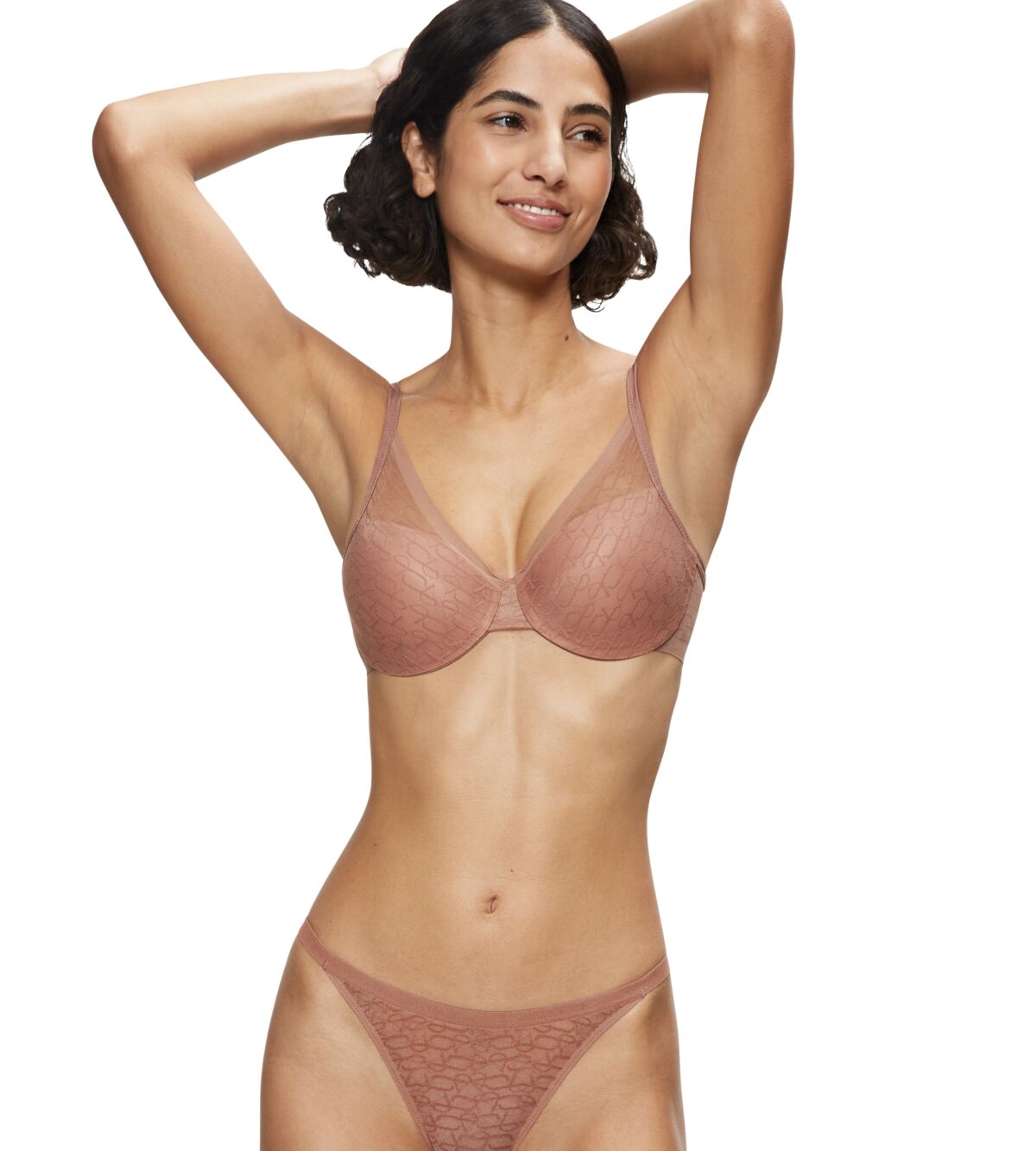 Triumph Signature Sheer