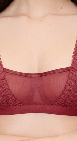 أورا سبوت لايت تي