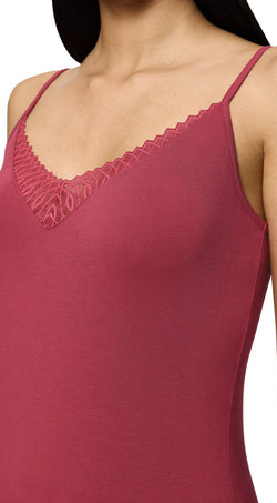 أورا سبوت لايت