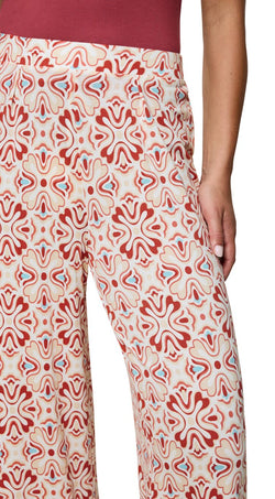 أورا سبوت لايت