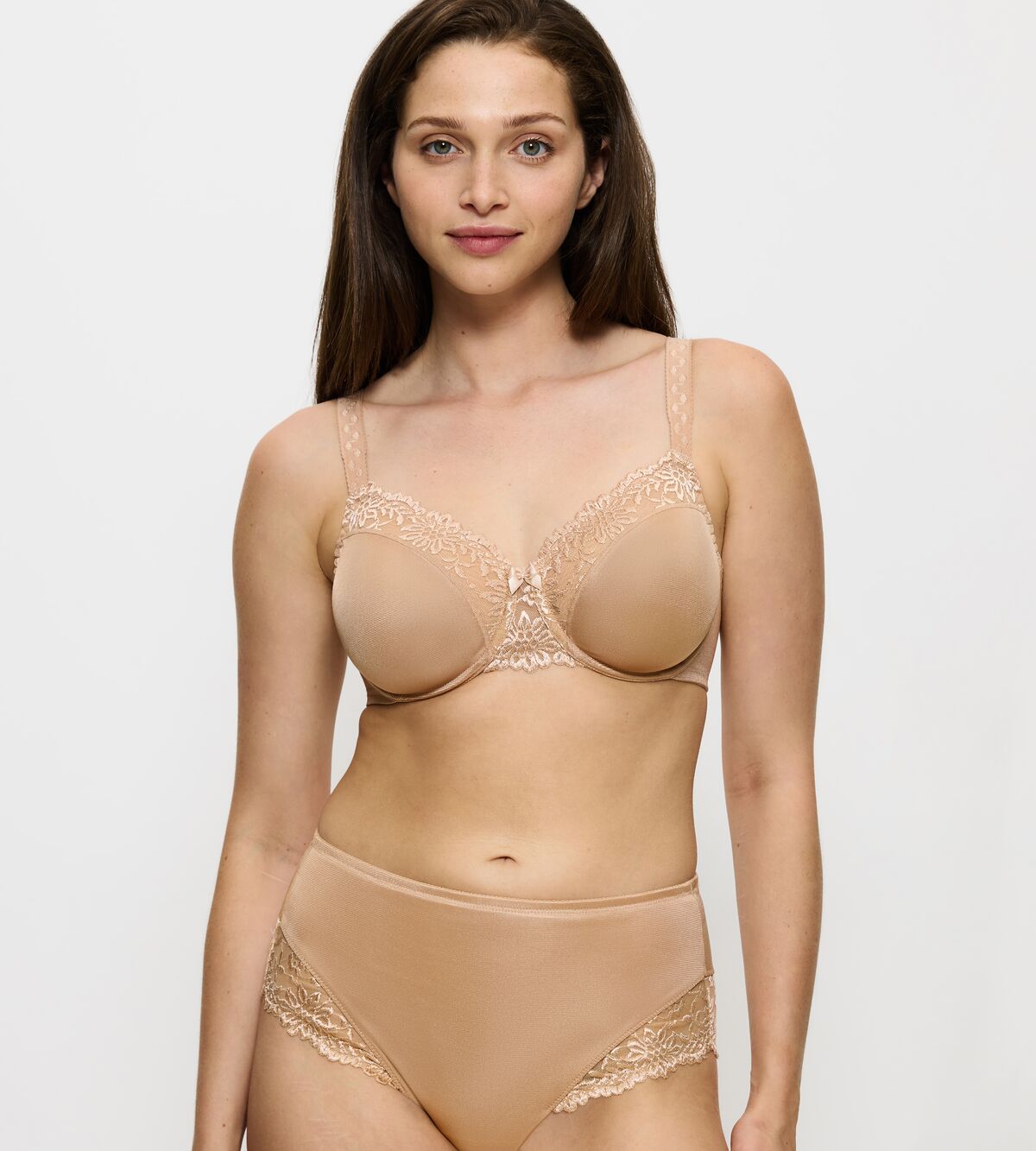 Ladyform Soft Minimizer Wired Bra