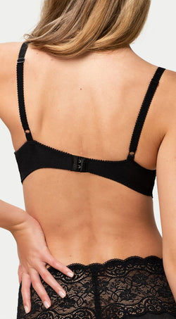 حمالة صدر أموريت 300 هاي ابكس بسلك