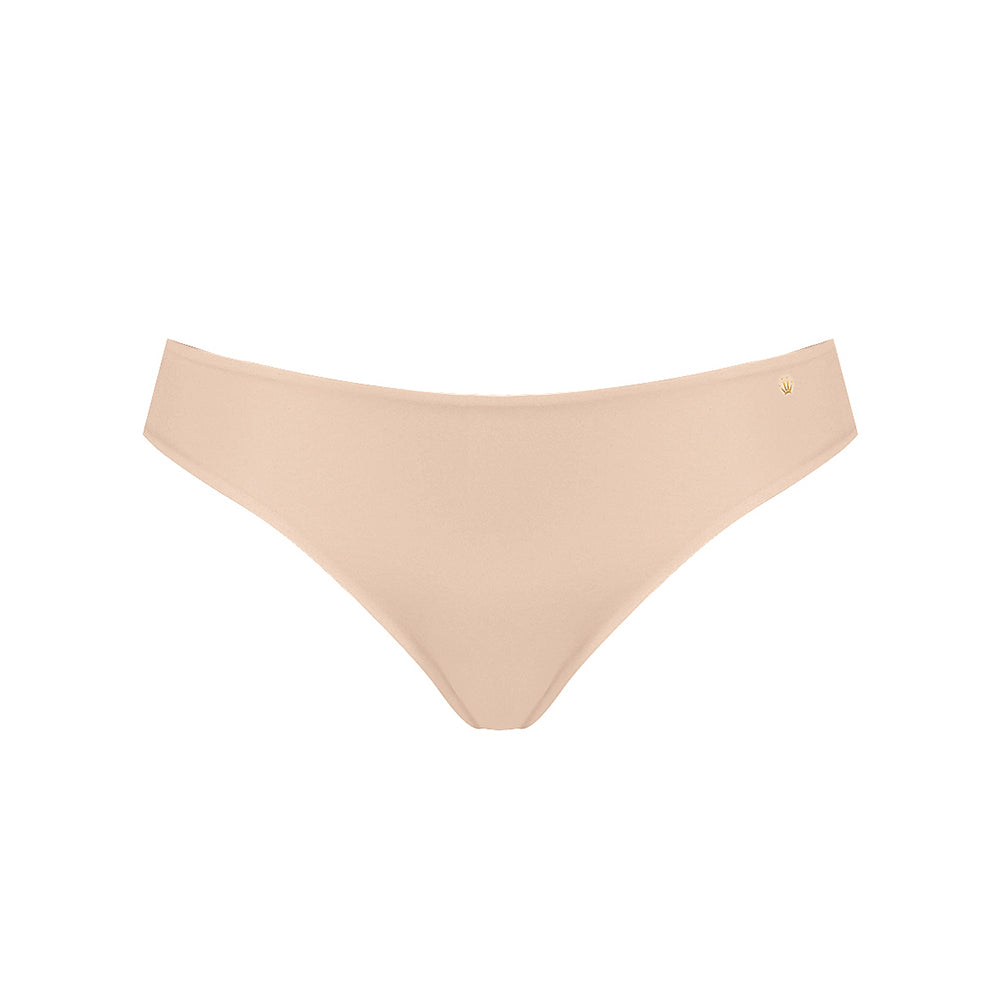 Body Make-up Essentials Tai Brief