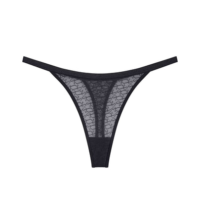 Triumph Signature Sheer String