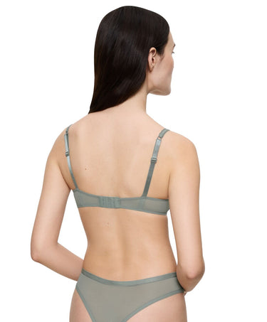 Delightful Spotlight