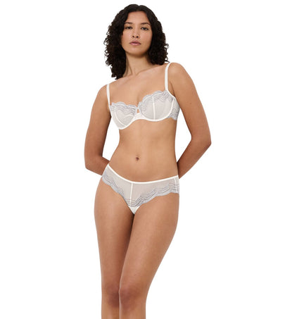 Triumph Comfort Glam