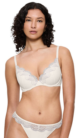 Triumph Comfort Glam