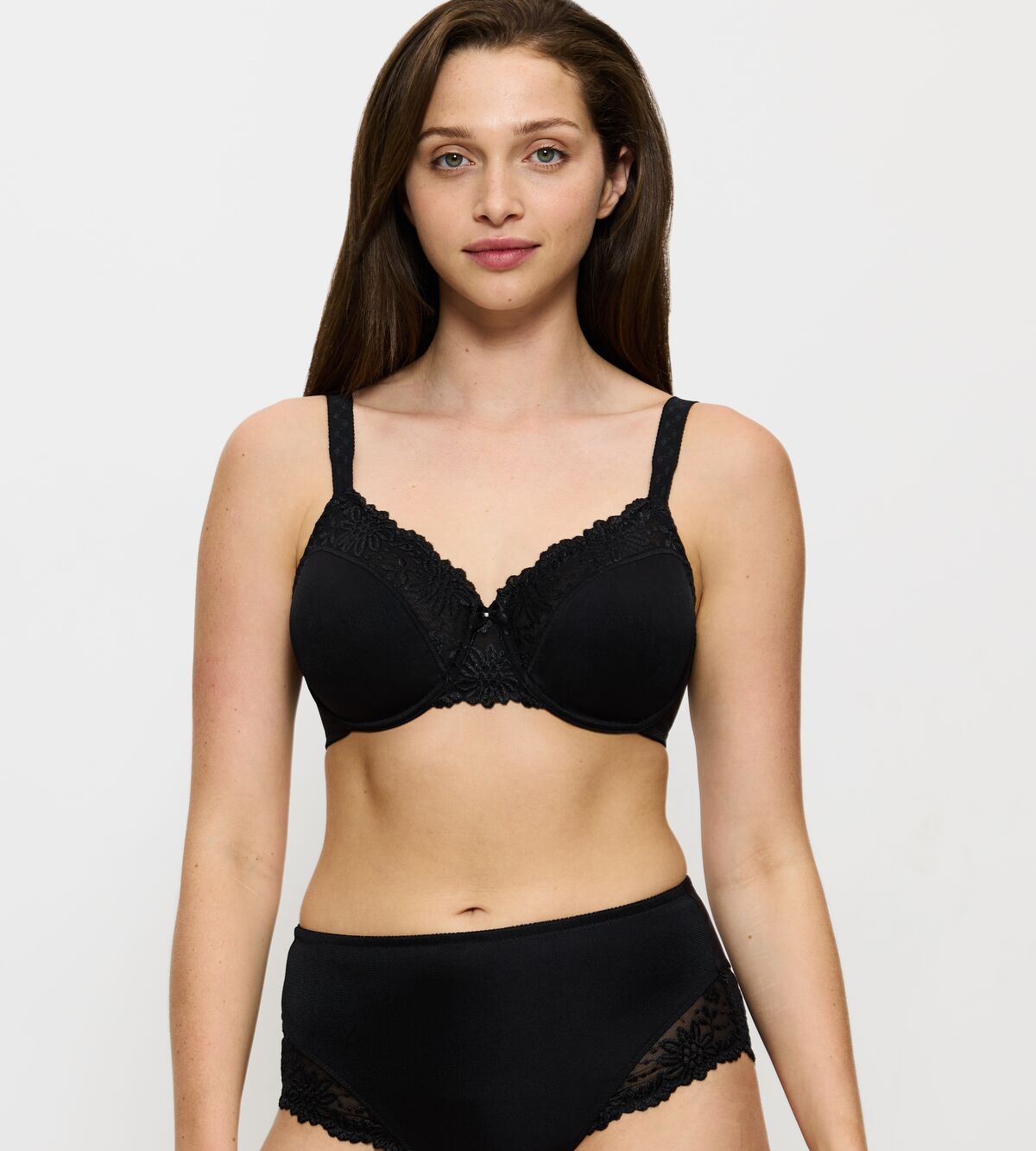 Ladyform Soft Minimizer Wired Bra